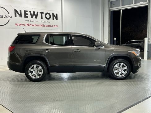 Used 2019 GMC Acadia SLE w/ LPO, Floor Liner Package image 38