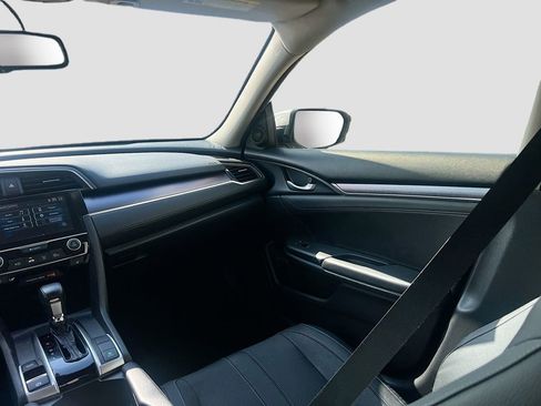 Used 2018 Honda Civic EX-L image 24