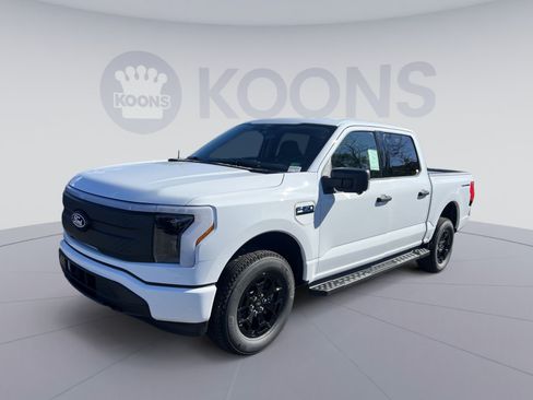 New 2025 Ford F150 Lightning XLT AWD/4WD image 1