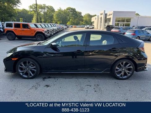 Used 2019 Honda Civic Sport image 9