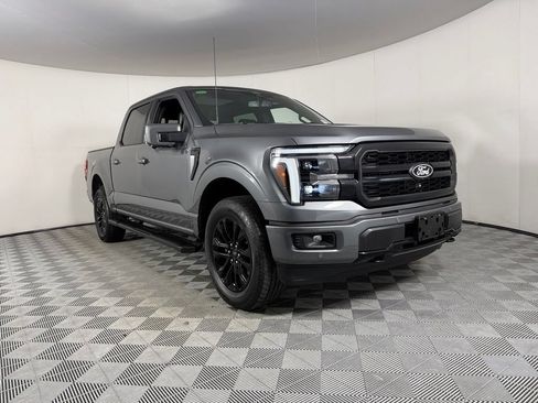 Used 2025 Ford F150 Lariat w/ Equipment Group 502A High AWD/4WD image 4