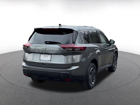 Used 2025 Nissan Rogue SV image 14