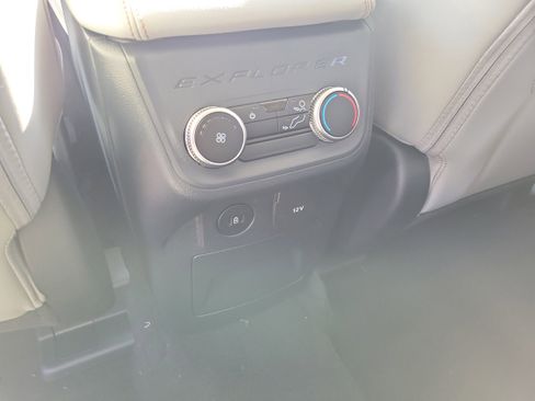 New 2026 Ford Explorer Active w/ Active Comfort Package image 13