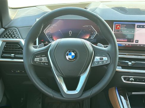 Used 2026 BMW X5 sDrive40i w/ Premium Package image 27