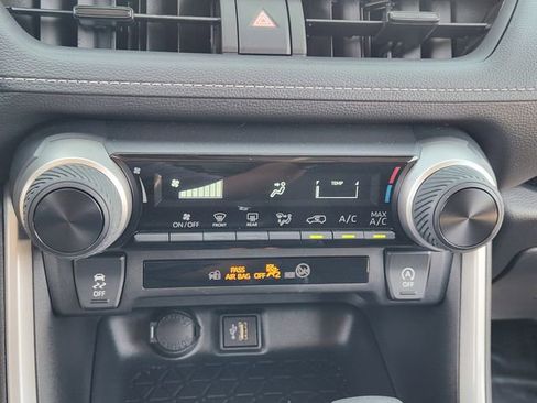 Used 2025 Toyota RAV4 LE image 14