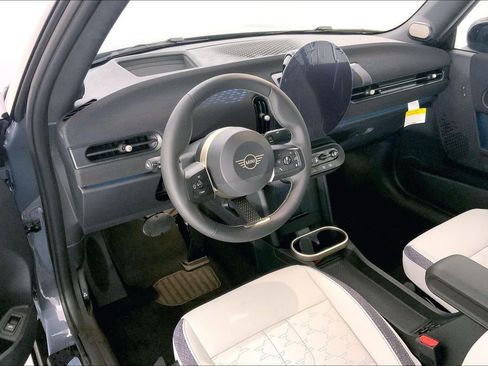 New 2026 MINI Cooper S image 4