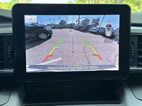 Certified 2024 Ford Explorer XLT w/ Equipment Group 202A RWD image 20