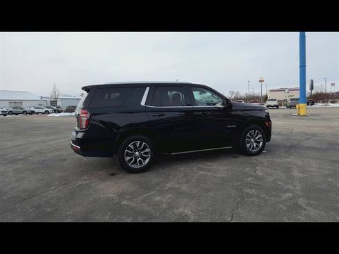 Used 2024 Chevrolet Tahoe LT w/ Luxury Package image 33