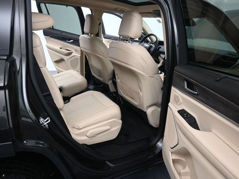 Used 2022 Jeep Grand Cherokee L Limited w/ Luxury Tech Group II AWD/4WD image 18