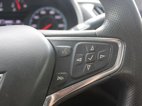 Used 2022 Chevrolet Malibu LT FWD image 22