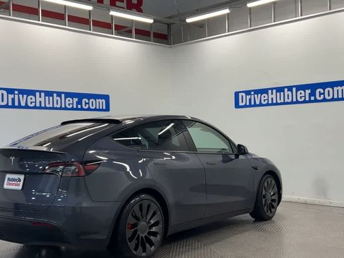 Used 2022 Tesla Model Y Performance AWD/4WD image 2