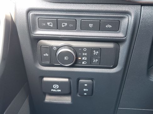Used 2021 Ford F150 Lariat AWD/4WD image 22