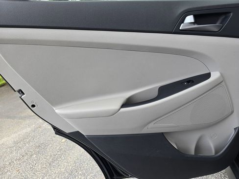 Used 2016 Hyundai Tucson SE w/ Option Group 02 image 25