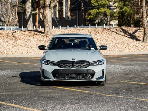 Used 2024 BMW M340i xDrive image 2