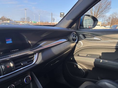 Used 2019 Alfa Romeo Stelvio Quadrifoglio w/ Convenience Package image 25