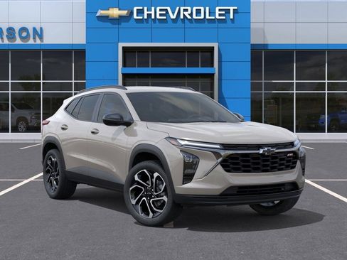 New 2026 Chevrolet Trax RS w/ Driver Confidence Package image 6