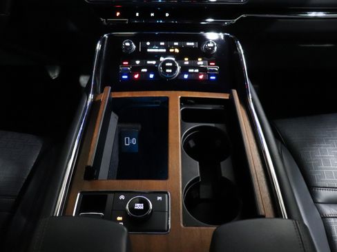 Used 2024 Lincoln Navigator L Black Label image 35