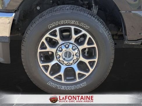 Used 2020 Ford F250 Lariat w/ Lariat Ultimate Package AWD/4WD image 30