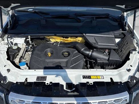 Used 2017 Land Rover Discovery Sport HSE image 23