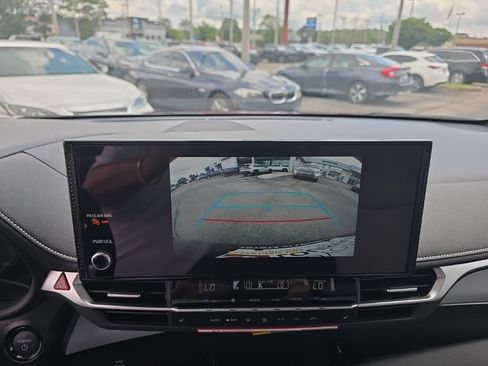 New 2026 Toyota Sienna XSE FWD image 22