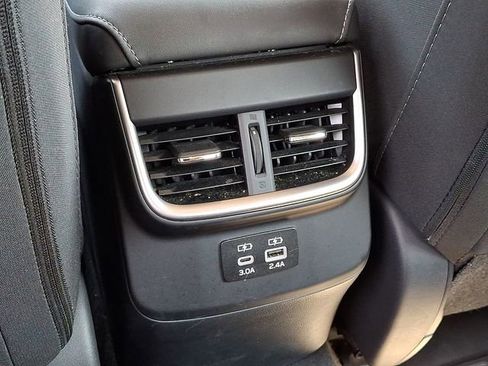 Used 2023 Subaru Legacy Premium AWD/4WD image 11