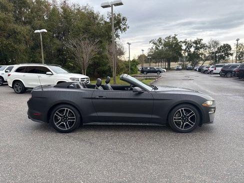 Used 2020 Ford Mustang Premium image 7