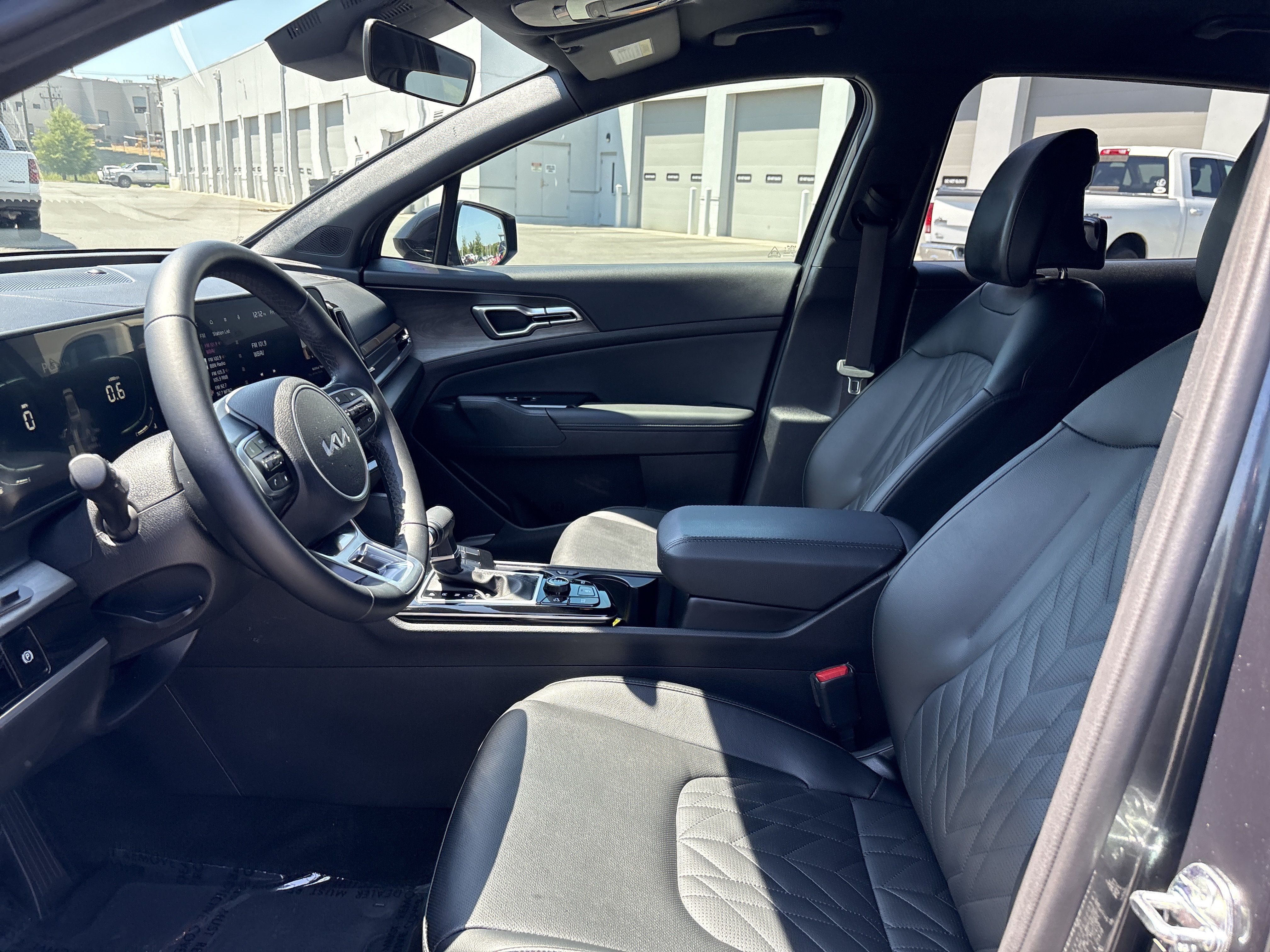Used 2025 Kia Sportage X-Line AWD/4WD image 18