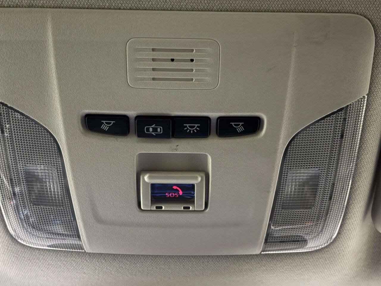 Used 2021 Toyota Corolla LE FWD image 24