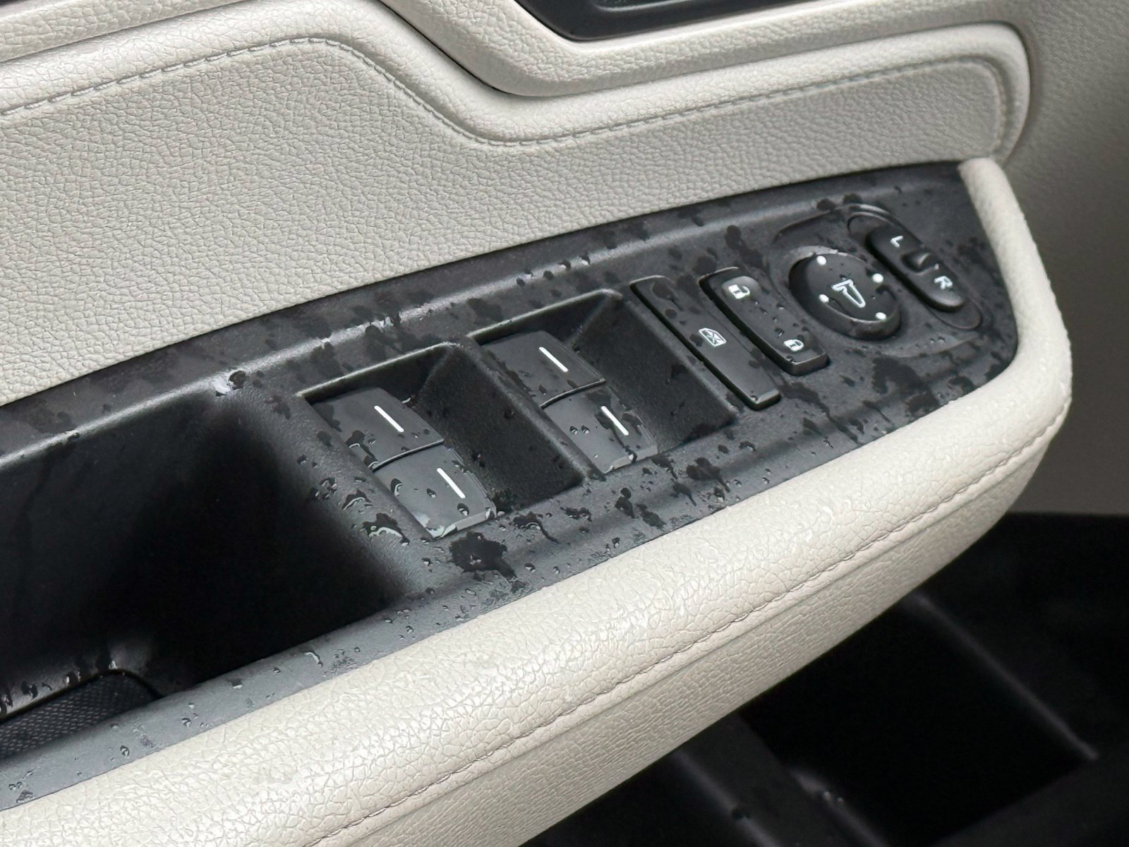 Used 2025 Honda Odyssey EX-L image 38