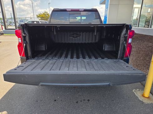 Used 2021 Chevrolet Silverado 1500 RST AWD/4WD image 7