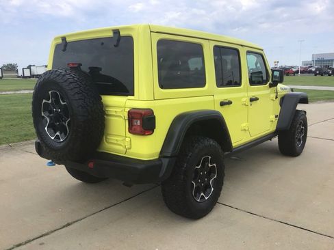Used 2023 Jeep Wrangler Unlimited Rubicon 4xe w/ Steel Bumper Group AWD/4WD image 6