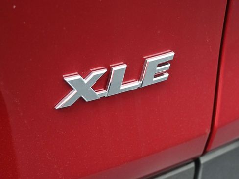 Certified 2025 Toyota RAV4 XLE image 21