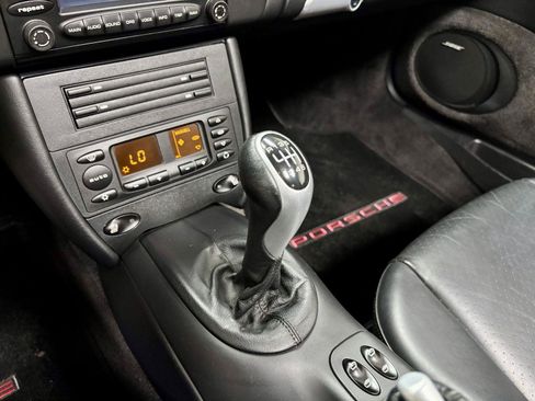 Used 2004 Porsche 911 Carrera RWD image 26