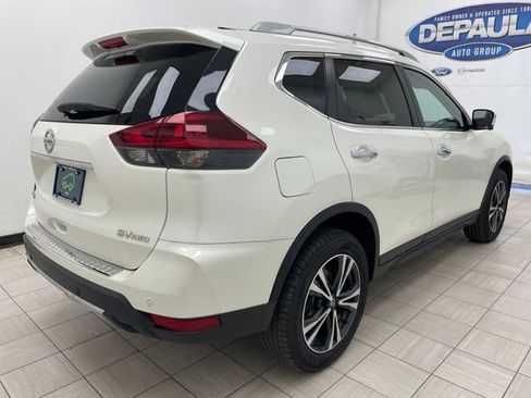Used 2020 Nissan Rogue SV w/ Premium Package AWD/4WD image 23