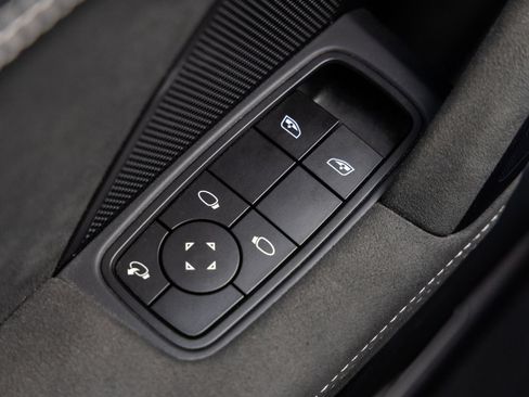 Certified 2023 Porsche 911 Carrera GTS RWD image 19