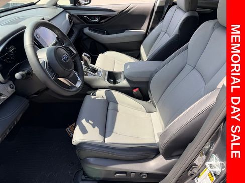 Used 2025 Subaru Outback Limited AWD/4WD image 23