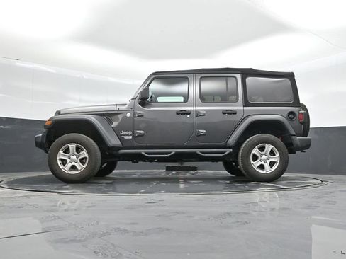 Used 2018 Jeep Wrangler Unlimited Sport S image 47