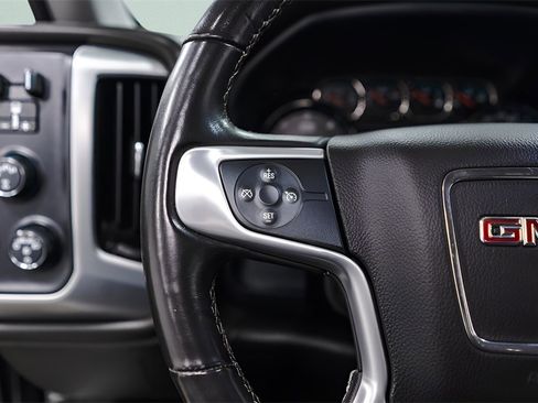 Used 2018 GMC Sierra 1500 SLE image 11