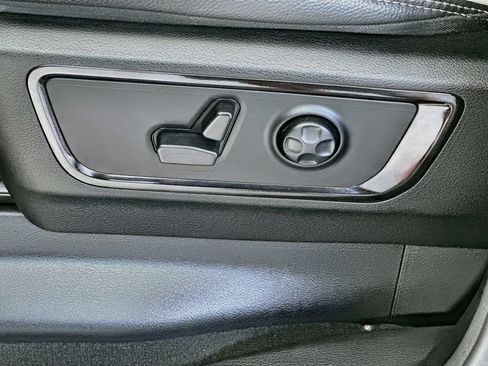 Used 2023 RAM 1500 Limited AWD/4WD image 22