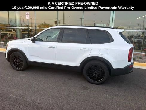 Certified 2022 Kia Telluride EX w/ EX Premium Package AWD/4WD image 10