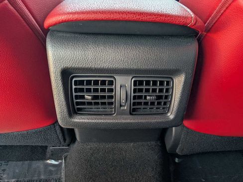 Used 2021 Toyota Camry XSE image 17