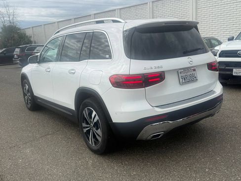Used 2026 Mercedes-Benz GLB 250 image 3