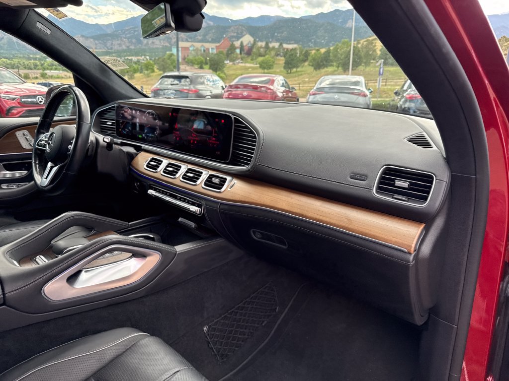 Used 2021 Mercedes-Benz GLE 580 4MATIC image 29