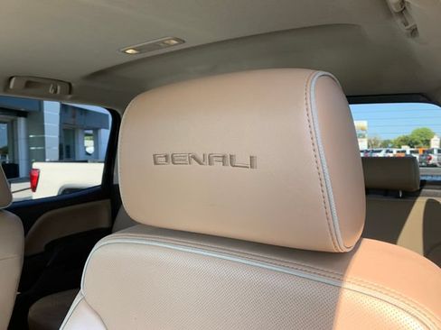 Certified 2019 GMC Sierra 2500 Denali w/ Duramax Plus Package AWD/4WD image 25