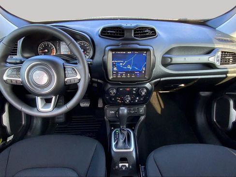 Used 2023 Jeep Renegade Latitude AWD/4WD image 14