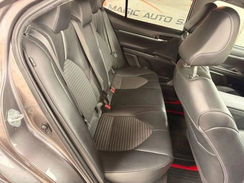 Used 2022 Toyota Camry SE FWD image 20