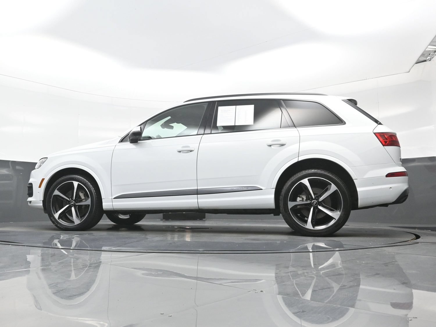 Used 2019 Audi Q7 3.0T Prestige AWD/4WD image 31