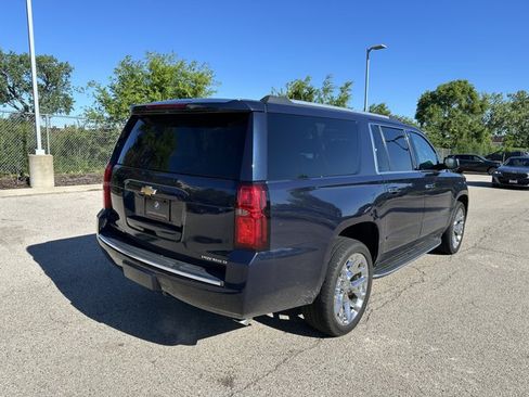 Used 2019 Chevrolet Suburban Premier w/ Max Trailering Package AWD/4WD image 5