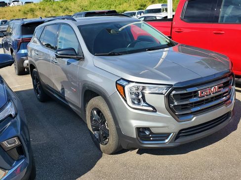 Used 2023 GMC Terrain AT4 w/ Infotainment Package II AWD/4WD image 2