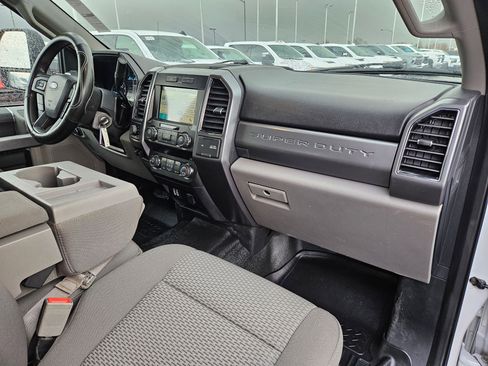 Used 2019 Ford F350 XLT w/ XLT Value Package image 32